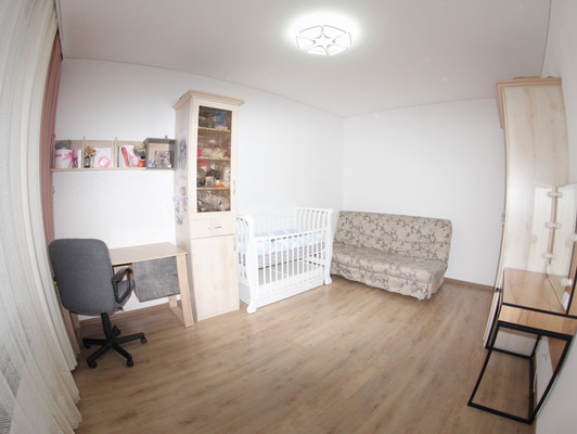 Продам двухкомнатную (2-комн.) квартиру, Строителей ул, 28, Пермь г