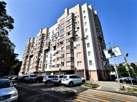 Продам однокомнатную (1-комн.) квартиру, Шиллеровская ул, 7, Новороссийск г