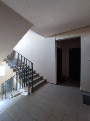 Продам однокомнатную (1-комн.) квартиру, Шиллеровская ул, 7, Новороссийск г