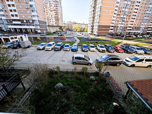 Продам двухкомнатную (2-комн.) квартиру, Суворовская ул, 79, Новороссийск г