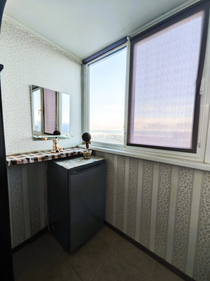 Продам двухкомнатную (2-комн.) квартиру, Суворовская ул, 79, Новороссийск г