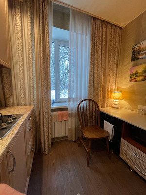 Продам двухкомнатную (2-комн.) квартиру, Мерецкова-Волосова ул, 1, Великий Новгород г