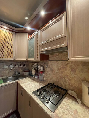 Продам двухкомнатную (2-комн.) квартиру, Мерецкова-Волосова ул, 1, Великий Новгород г