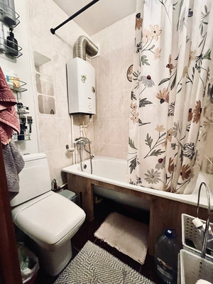 Продам двухкомнатную (2-комн.) квартиру, Мерецкова-Волосова ул, 1, Великий Новгород г