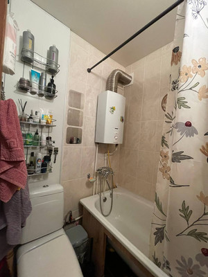 Продам двухкомнатную (2-комн.) квартиру, Мерецкова-Волосова ул, 1, Великий Новгород г