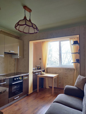 Продам двухкомнатную (2-комн.) квартиру, Звездная ул, 33, Туапсе г