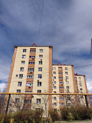 Продам двухкомнатную (2-комн.) квартиру, Звездная ул, 33, Туапсе г