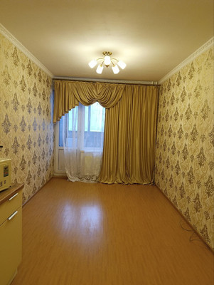 Продам однокомнатную (1-комн.) квартиру, Воронцовский б-р, 17, Мурино п