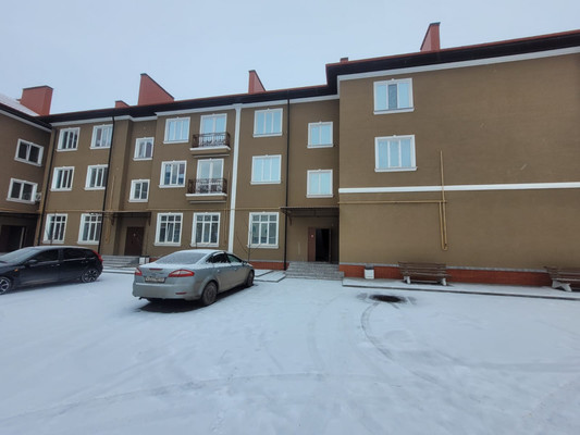 Сдам двухкомнатную (2-комн.) квартиру, Олимпийский б-р, 4к4, Баксан г