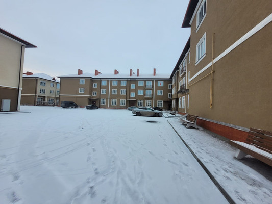 Сдам двухкомнатную (2-комн.) квартиру, Олимпийский б-р, 4к4, Баксан г