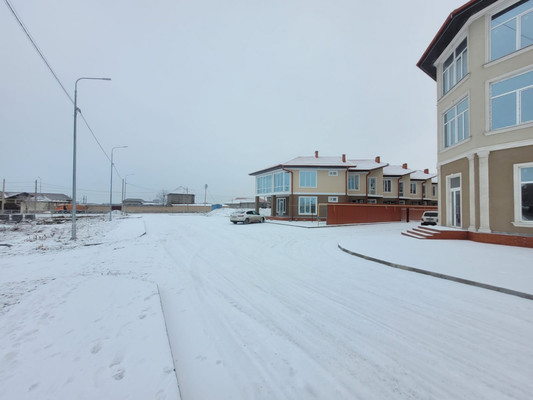 Сдам двухкомнатную (2-комн.) квартиру, Олимпийский б-р, 4к4, Баксан г