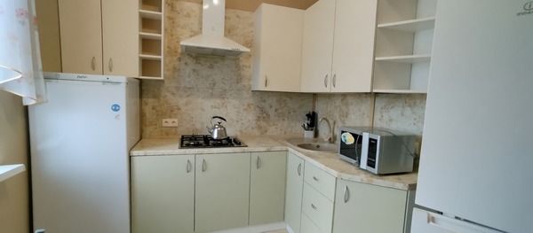 Сдам двухкомнатную (2-комн.) квартиру, Рахманинова (Центральный р-н) пер, 25/13, Сочи г