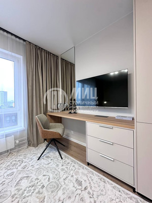 Продам однокомнатную (1-комн.) квартиру, Новомосковская ул, 6к1, Москва г