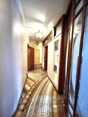 Продам трехкомнатную (3-комн.) квартиру, Весёлая ул, 35, Москва г