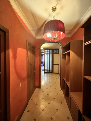 Продам трехкомнатную (3-комн.) квартиру, Весёлая ул, 35, Москва г