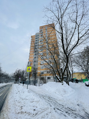 Продам трехкомнатную (3-комн.) квартиру, Весёлая ул, 35, Москва г