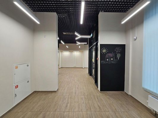 Продам коммерческое помещение 122 м2, Плеханова ул, 18, Москва г