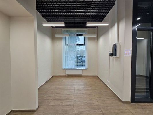 Продам коммерческое помещение 122 м2, Плеханова ул, 18, Москва г