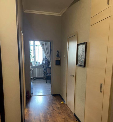 Продам трехкомнатную (3-комн.) квартиру, Олимпийский пр-кт, 10к1, Москва г