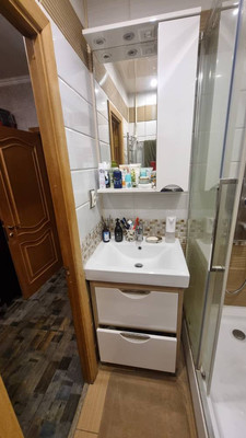 Продам трехкомнатную (3-комн.) квартиру, Кораблестроителей ул, 39в, Санкт-Петербург г