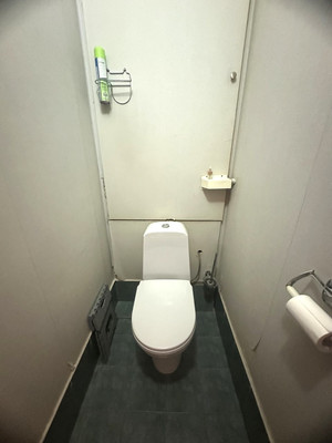 Продам трехкомнатную (3-комн.) квартиру, Марьинский Парк ул, 13, Москва г