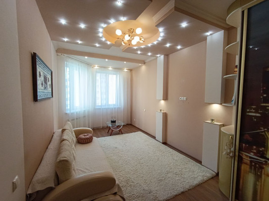 Продам трехкомнатную (3-комн.) квартиру, Ямская ул, 14, Ханты-Мансийск г