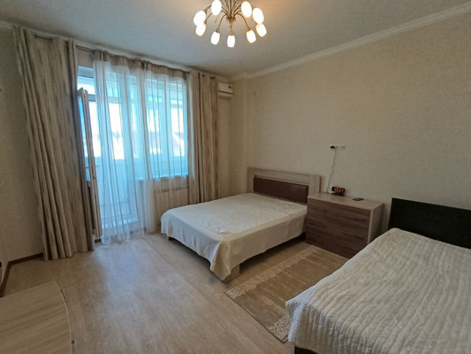 Продам трехкомнатную (3-комн.) квартиру, Ямская ул, 14, Ханты-Мансийск г