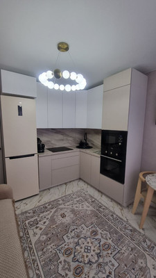 Продам двухкомнатную (2-комн.) квартиру, Комарова б-р, 1ке, Ростов-на-Дону г