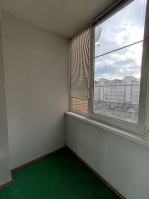 Продам однокомнатную (1-комн.) квартиру, Комсомольская ул, 29, Ханты-Мансийск г