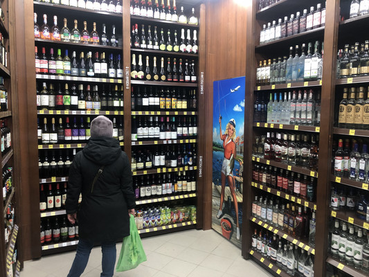 Продам торговое помещение 126 м2, Миронова пр-кт, 9, Кола г