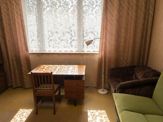 Продам двухкомнатную (2-комн.) квартиру, Плещеева ул, 22, Москва г