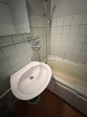 Продам двухкомнатную (2-комн.) квартиру, Плещеева ул, 22, Москва г