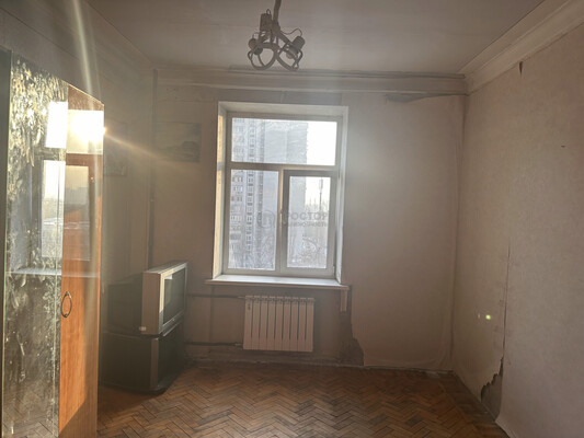 Продам трехкомнатную (3-комн.) квартиру, Трофимова ул, 31, Москва г