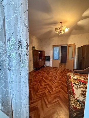 Продам двухкомнатную (2-комн.) квартиру, Бескудниковский б-р, 17к1, Москва г