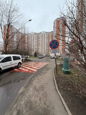 Продам двухкомнатную (2-комн.) квартиру, Бескудниковский б-р, 17к1, Москва г