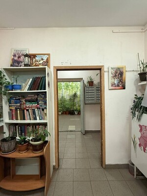 Продам двухкомнатную (2-комн.) квартиру, Бескудниковский б-р, 17к1, Москва г