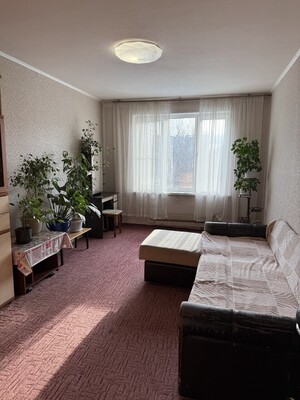 Продам однокомнатную (1-комн.) квартиру, Бирюлёвская ул, 13к3, Москва г