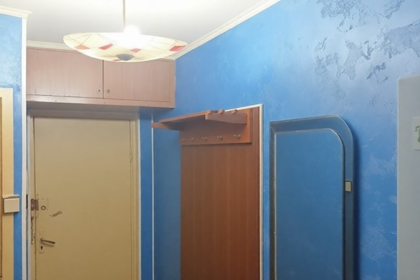 Продам трехкомнатную (3-комн.) квартиру, Садовая ул, 37, Калининград г