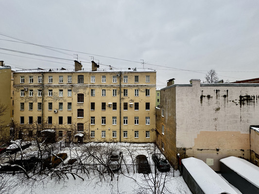 Продам однокомнатную (1-комн.) квартиру, 3-я В.О. линия, 36, Санкт-Петербург г