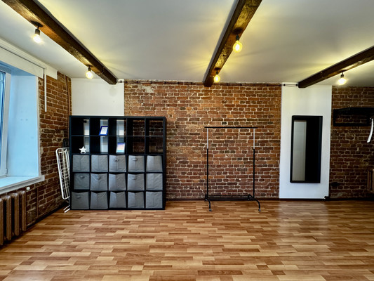 Продам однокомнатную (1-комн.) квартиру, 3-я В.О. линия, 36, Санкт-Петербург г