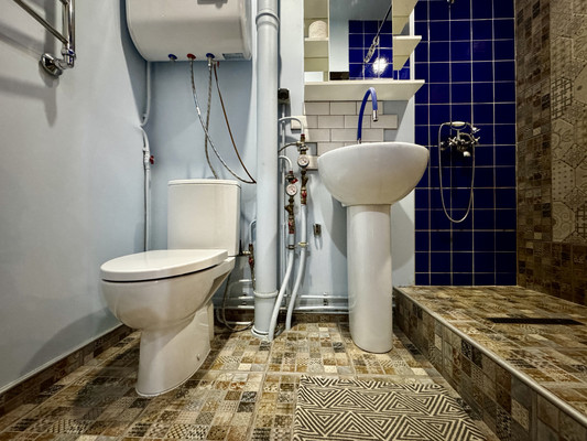 Продам однокомнатную (1-комн.) квартиру, 3-я В.О. линия, 36, Санкт-Петербург г