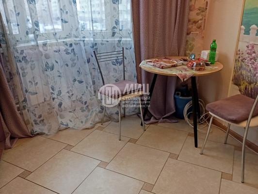 Продам двухкомнатную (2-комн.) квартиру, Недорубова ул, 10, Москва г