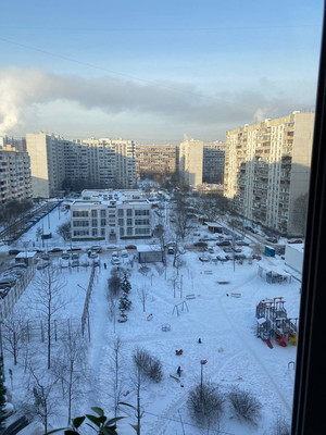 Продам трехкомнатную (3-комн.) квартиру, Новокосинская ул, 17к3, Москва г