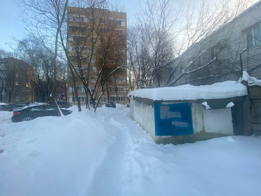 Продам гараж 14 м2, 1-я Владимирская ул, 18к5, Москва г