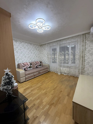 Продам двухкомнатную (2-комн.) квартиру, Дубнинская ул, 20к1, Москва г