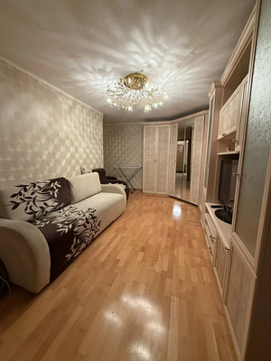 Продам двухкомнатную (2-комн.) квартиру, Дубнинская ул, 20к1, Москва г