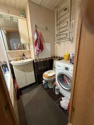 Продам двухкомнатную (2-комн.) квартиру, Дубнинская ул, 20к1, Москва г