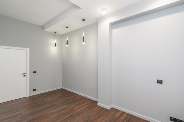 Продам трехкомнатную (3-комн.) квартиру, Дмитровка Б. ул, 7/5, Москва г