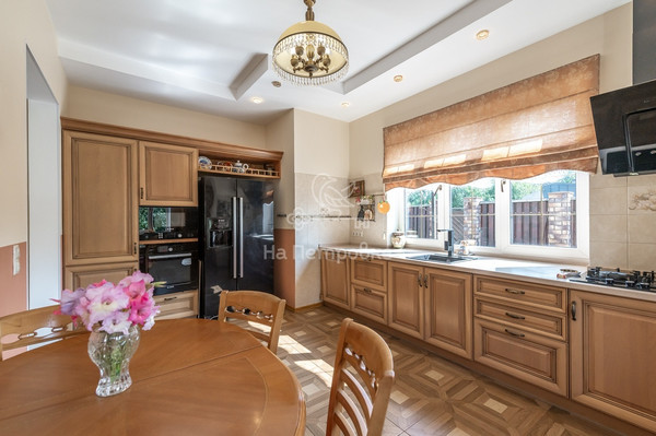 Продам дом, Заповедная (Лосиноостровские усадьбы кв- ул, 59, Щёлково г, 0 км от города