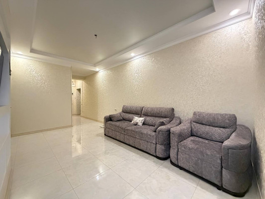 Продам трехкомнатную (3-комн.) квартиру, Оранжерейная ул, 7кА, Нальчик г